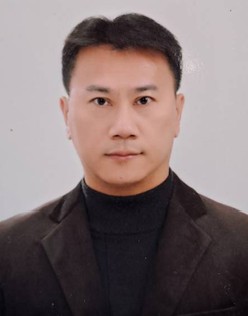 吳敏華照片